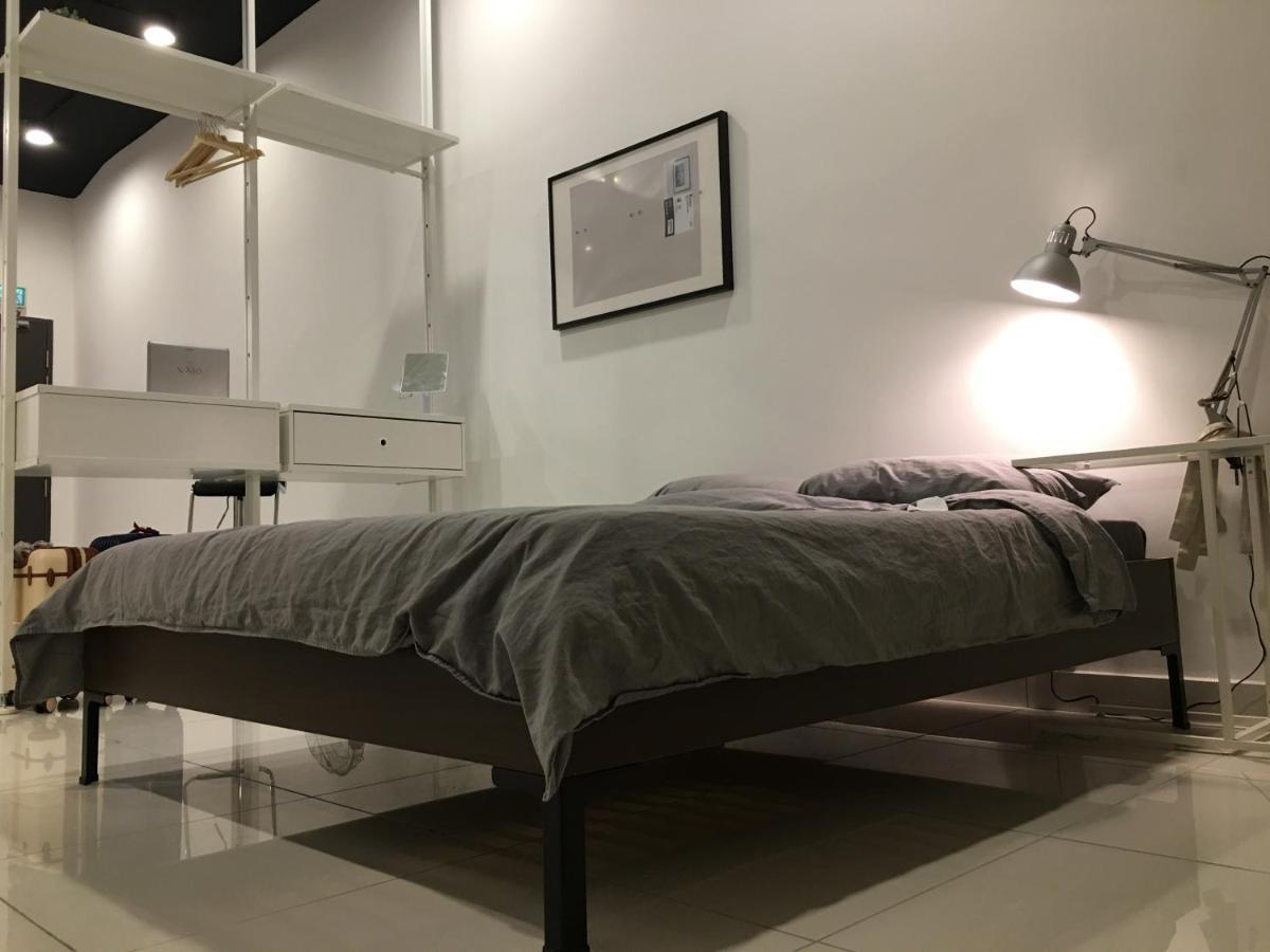 7 Mins Klcc Next To Hospital Gleneagle Apartment Kuala Lumpur Luaran gambar