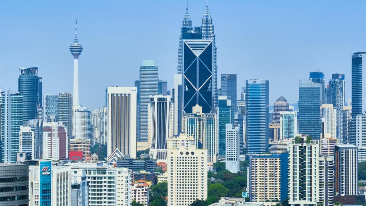 7 Mins Klcc Next To Hospital Gleneagle Apartment Kuala Lumpur Luaran gambar
