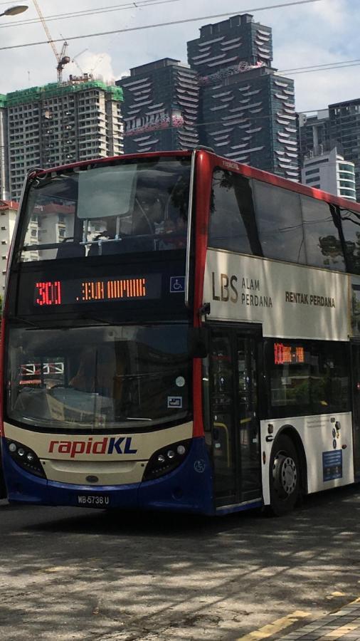 7 Mins Klcc Next To Hospital Gleneagle Apartment Kuala Lumpur Luaran gambar